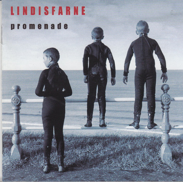 LINDISFARNE - PROMENADE