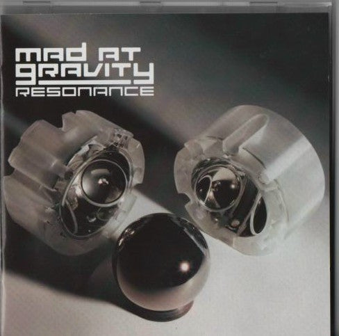 MAD AT GRAVITY - RESONANCE