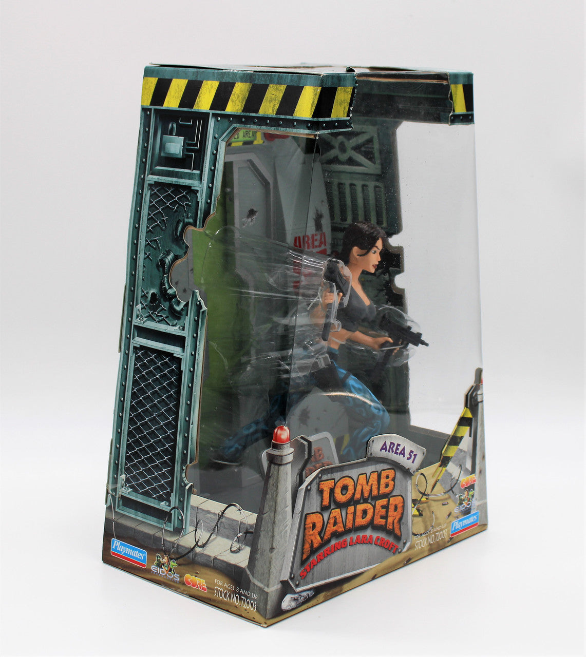 TOMB RAIDER: LARA CROFT (AREA 51) - PLAYMATES-1999