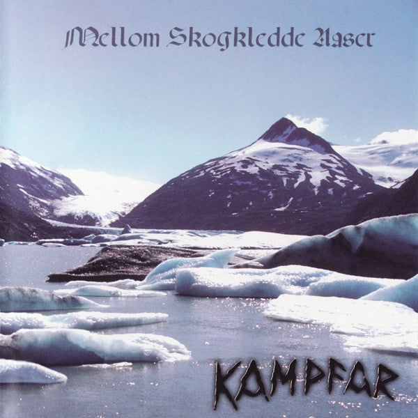 KAMPFAR  - MELLOM SKOGKLEDDE AASER