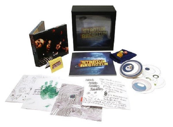 RED HOT CHILI PEPPERS - STADIUM ARCADIUM-2CD&DVD LTD ED BOXSET