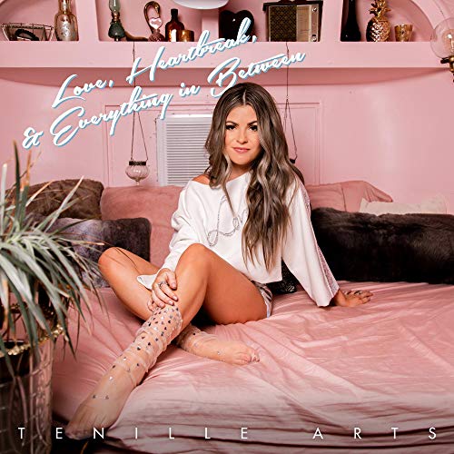 TENILLE ARTS - LOVE, HEARTBREAK, & EVERYTHING IN BETWEEN (CD)