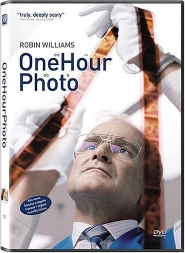 ONE HOUR PHOTO (WIDESCREEN) (BILINGUAL)