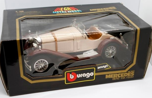 MERCEDES BENZ SSK (1928) - BURAGO-DIE CAST METAL